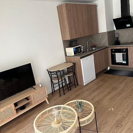Appartement 2 Pieces Neuf Avec Sont Jardin Prive Franconville  Exterior photo